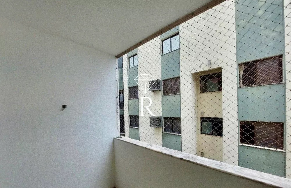 Apartamento para alugar com 2 quartos, 70m² - Foto 4