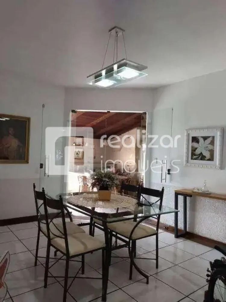 Casa, 3 quartos, 360 m² - Foto 4