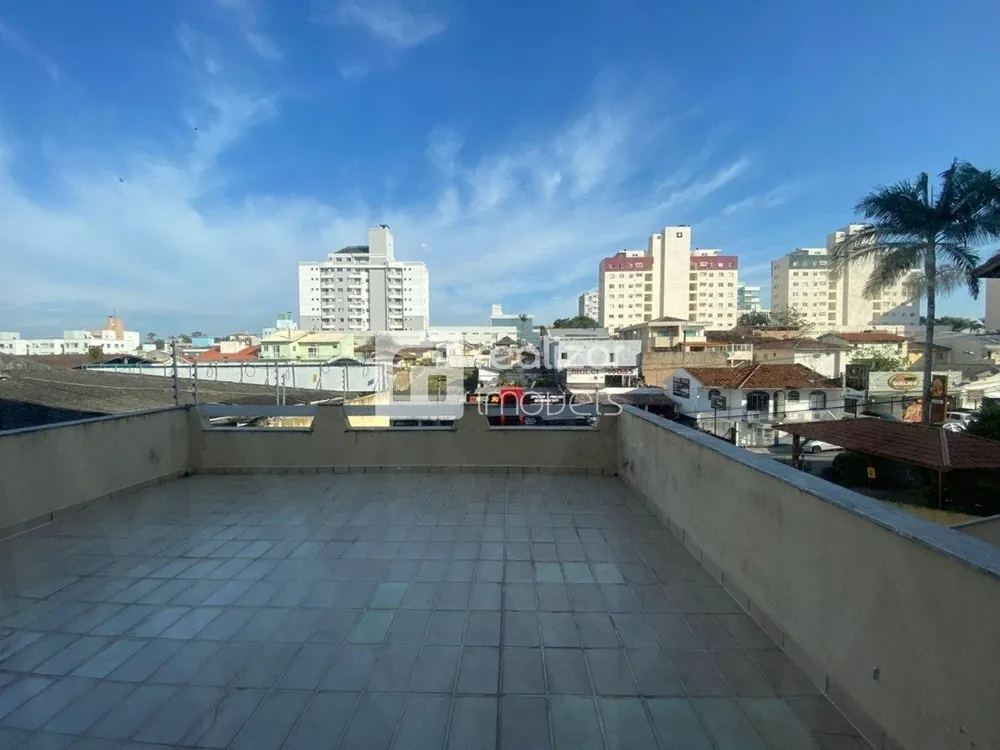 Casa, 4 quartos, 300 m² - Foto 5
