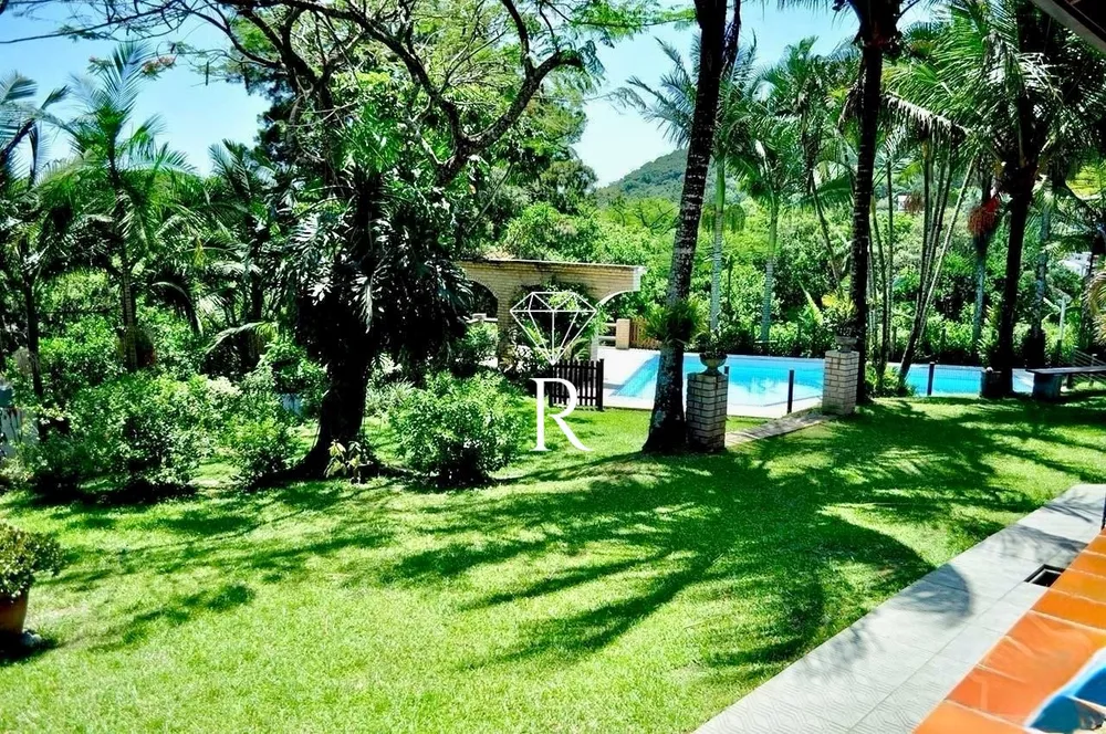 Casa, 4 quartos, 450 m² - Foto 1