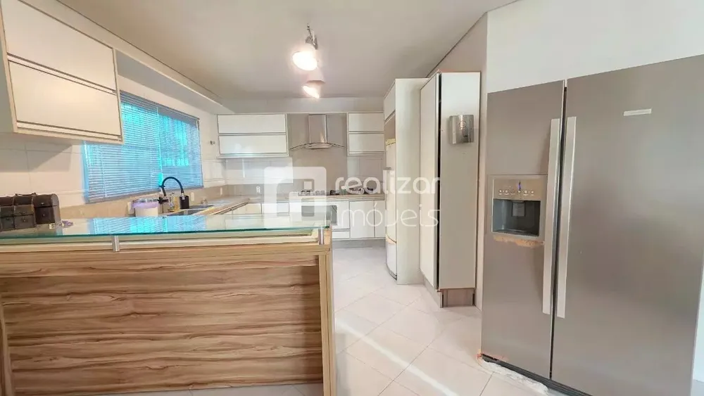 Casa, 4 quartos, 328 m² - Foto 9