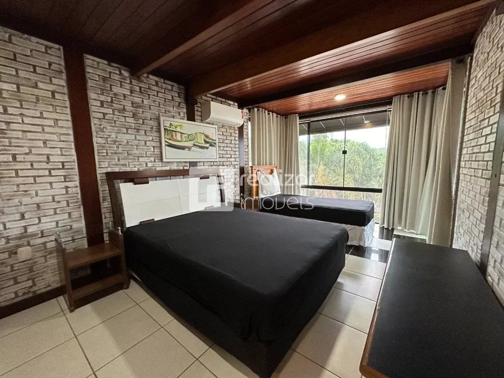 Casa, 4 quartos, 213 m² - Foto 3