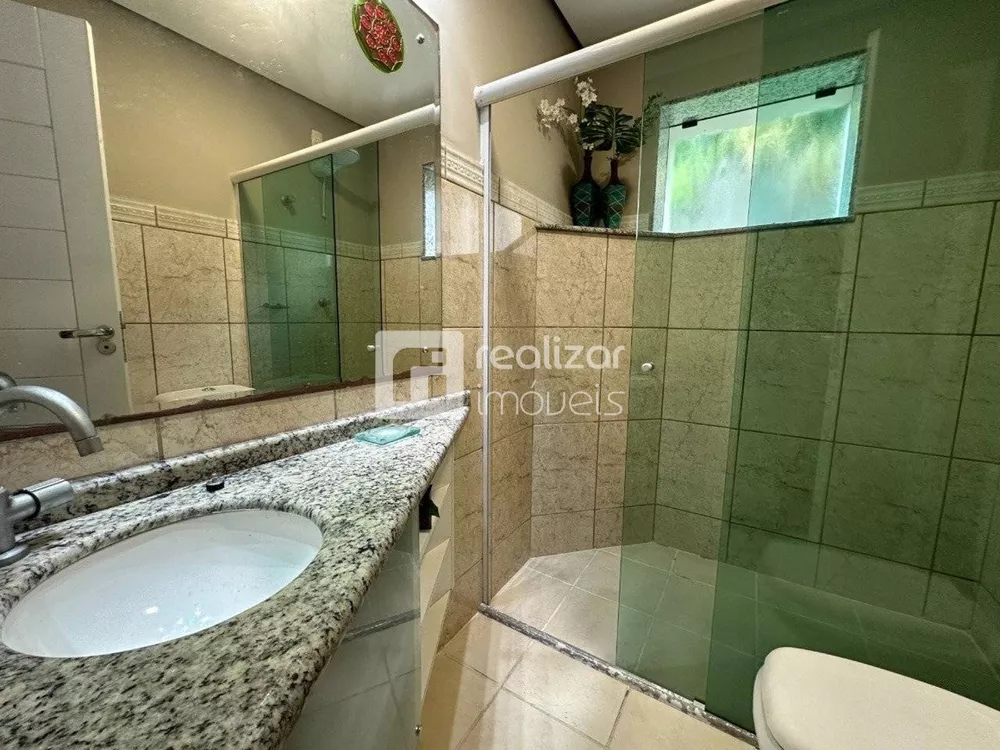 Casa, 4 quartos, 213 m² - Foto 1