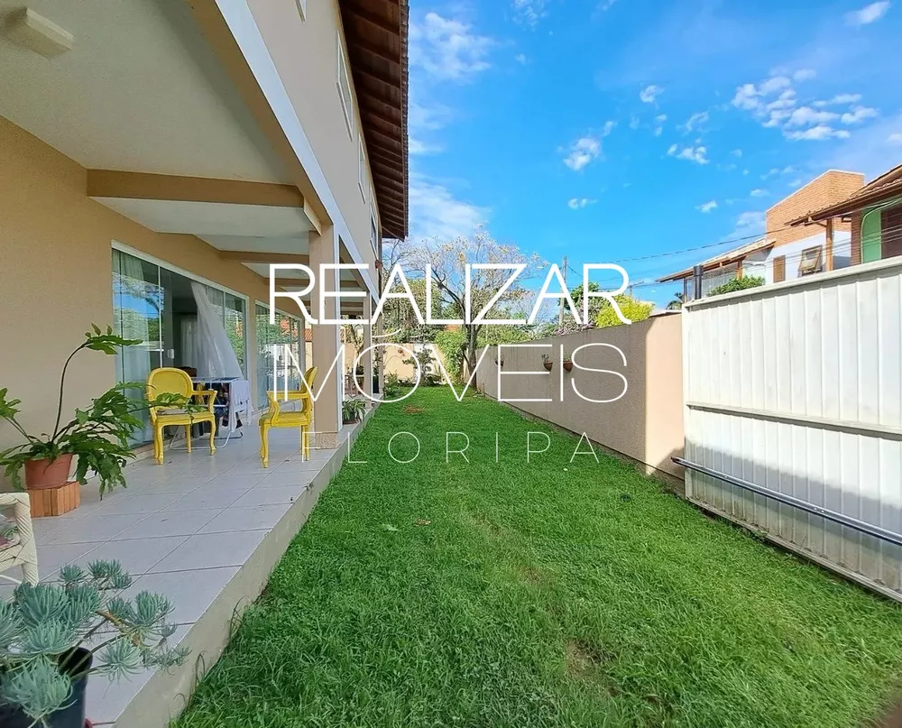 Casa, 3 quartos, 272 m² - Foto 1