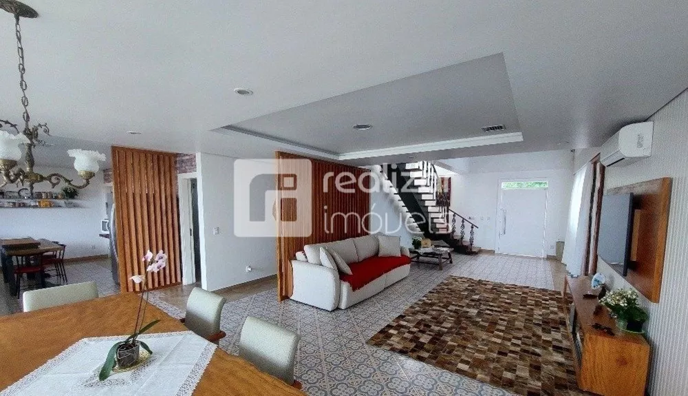 Casa, 4 quartos, 450 m² - Foto 1