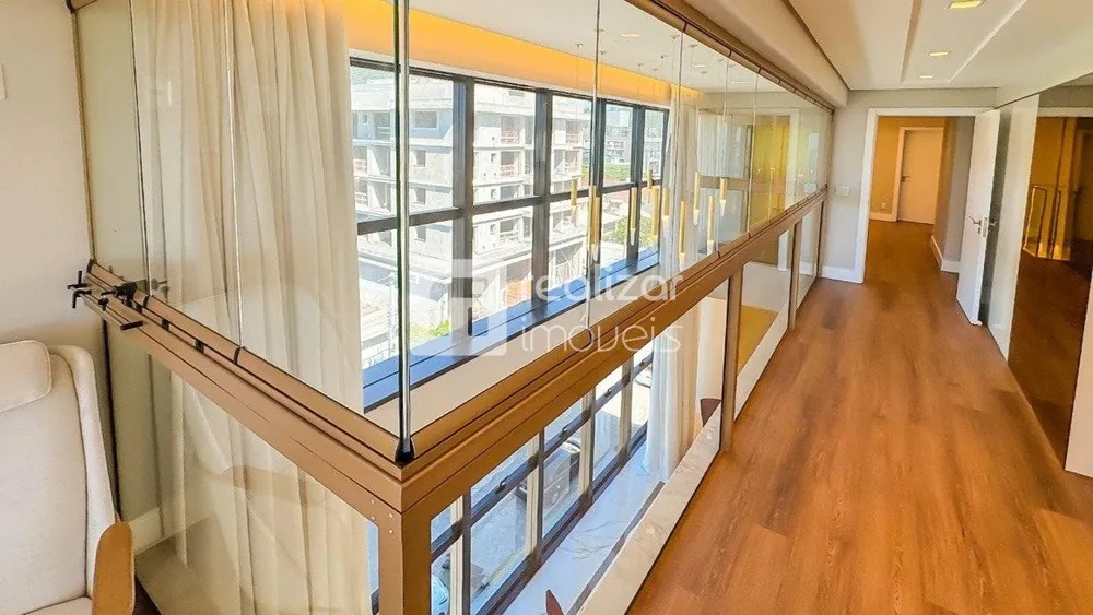 Apartamento, 4 quartos, 244 m² - Foto 13