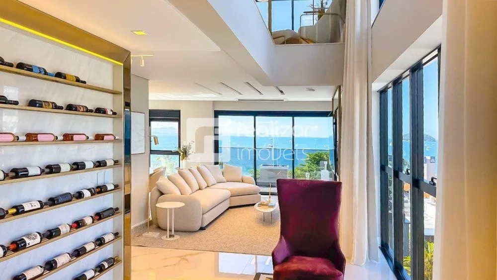 Apartamento, 4 quartos, 244 m² - Foto 2