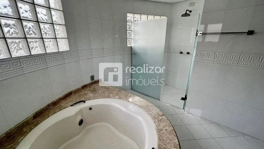 Casa, 4 quartos, 365 m² - Foto 13