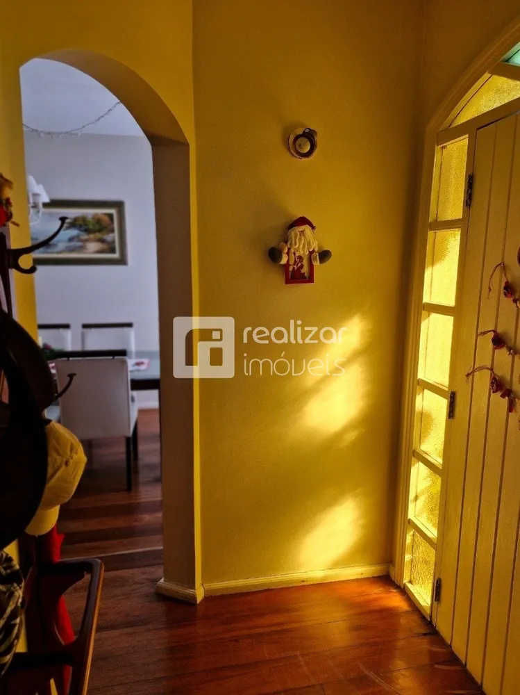 Casa, 3 quartos, 225 m² - Foto 9