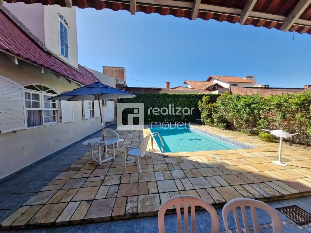 Casa, 3 quartos, 225 m² - Foto 15