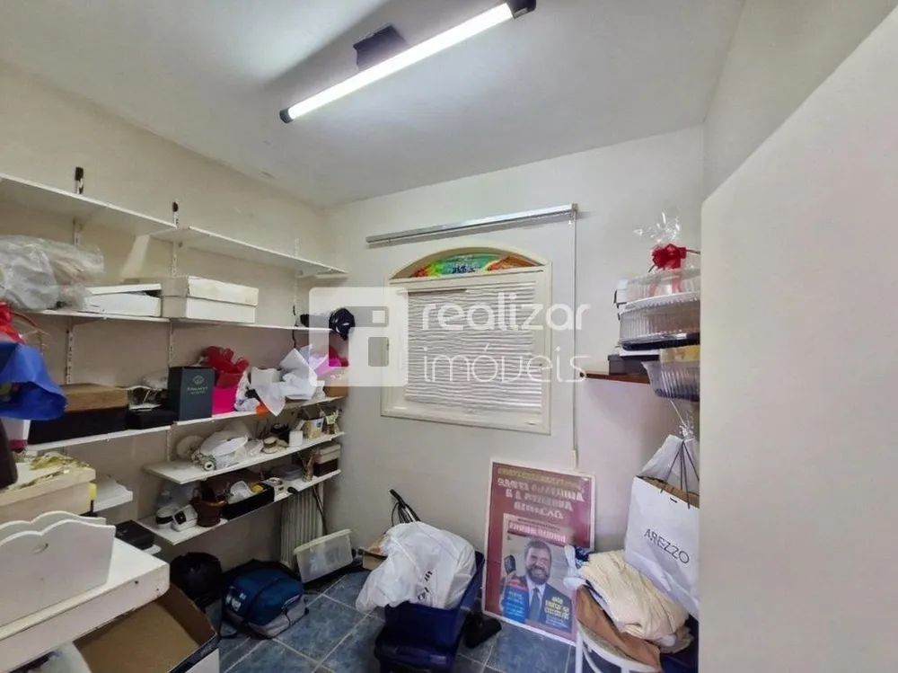 Casa, 3 quartos, 225 m² - Foto 13
