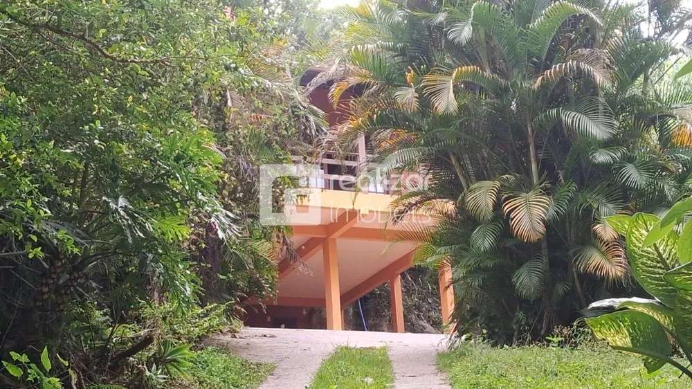 Casa, 5 quartos, 213 m² - Foto 2