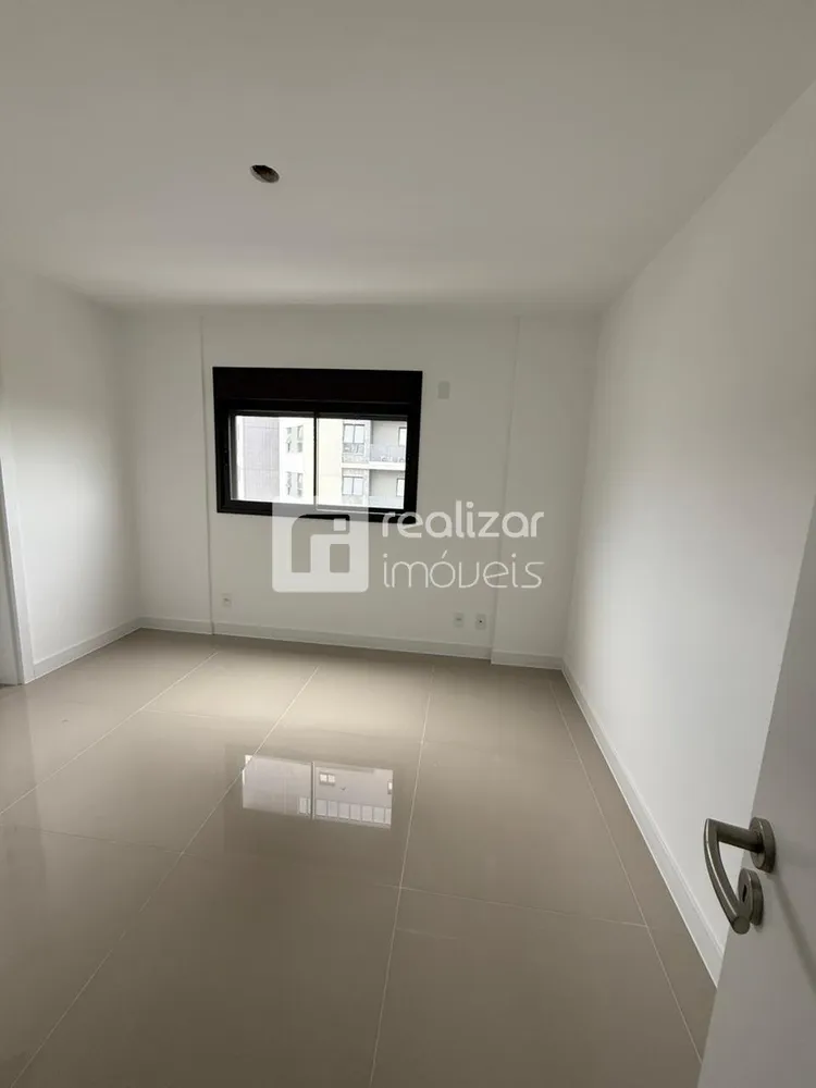 Apartamento, 3 quartos, 107 m² - Foto 3