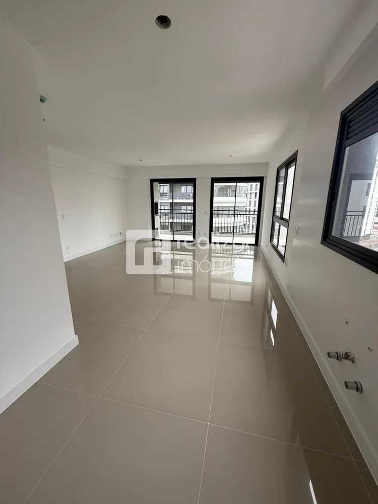 Apartamento, 3 quartos, 107 m² - Foto 1