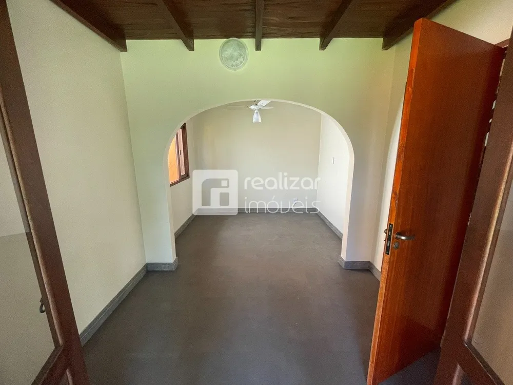 Casa, 3 quartos, 200 m² - Foto 2