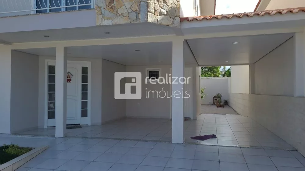 Casa, 3 quartos, 240 m² - Foto 4