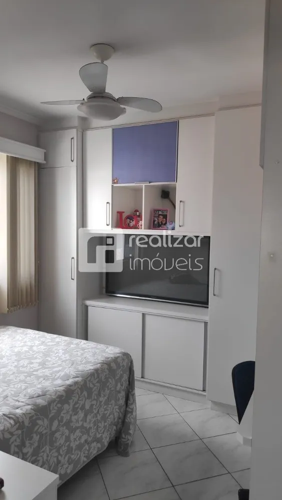 Casa, 3 quartos, 240 m² - Foto 6