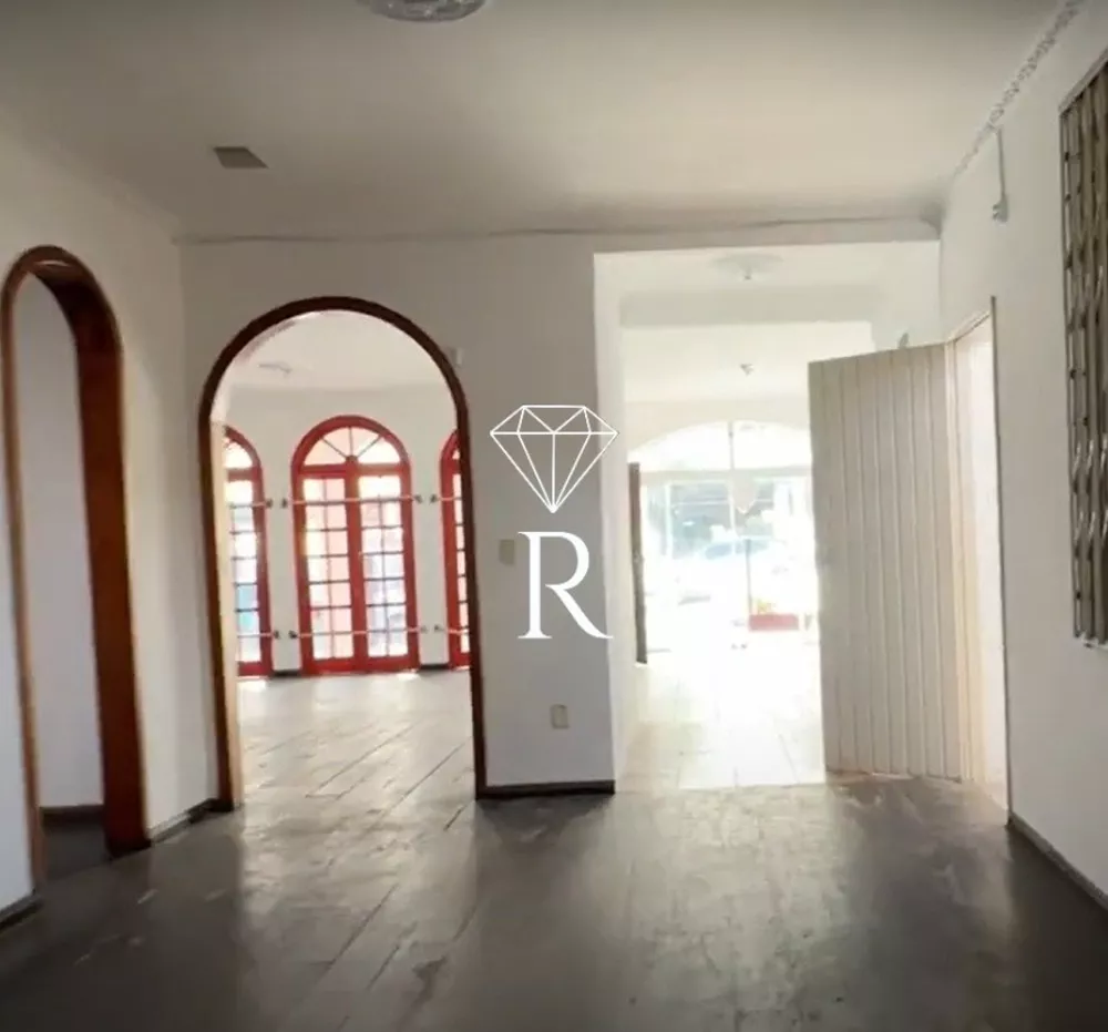 Loja-Salão, 245 m² - Foto 1