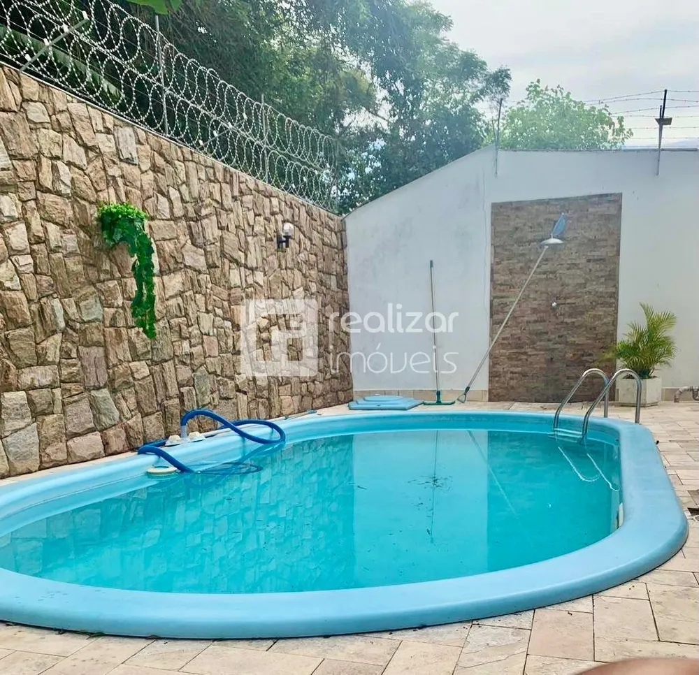 Casa, 3 quartos, 364 m² - Foto 2