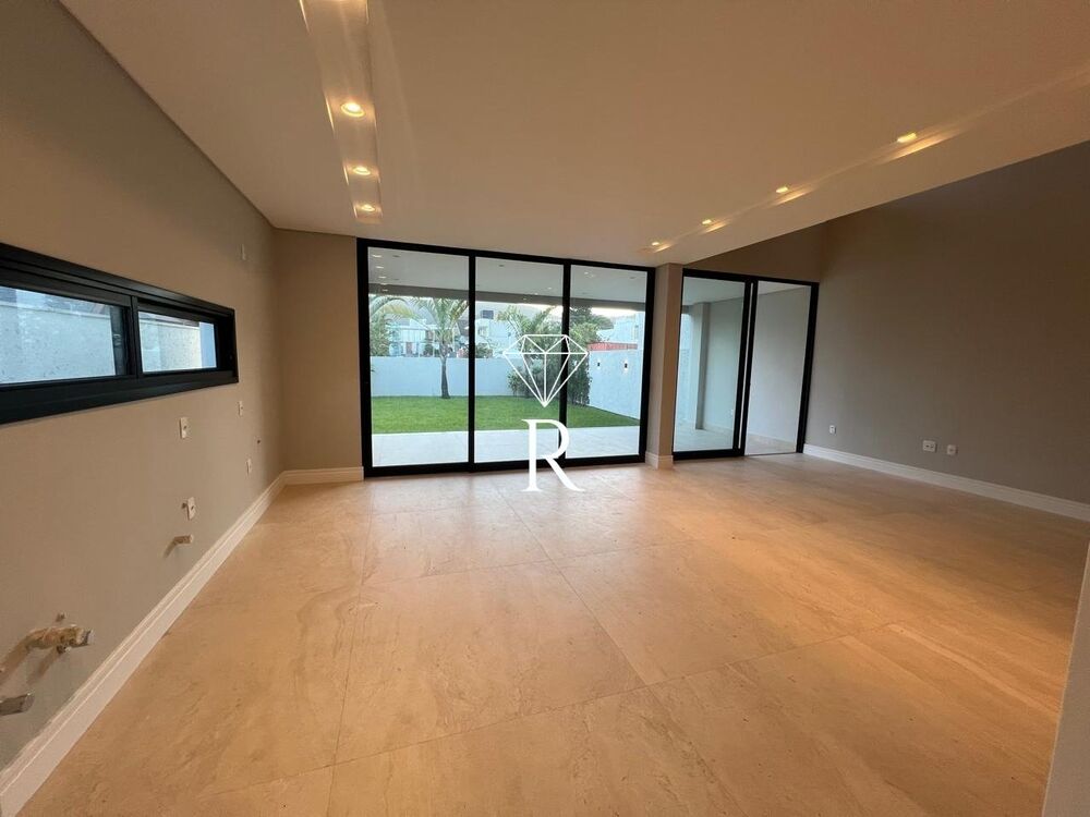 Casa, 3 quartos, 225 m² - Foto 8