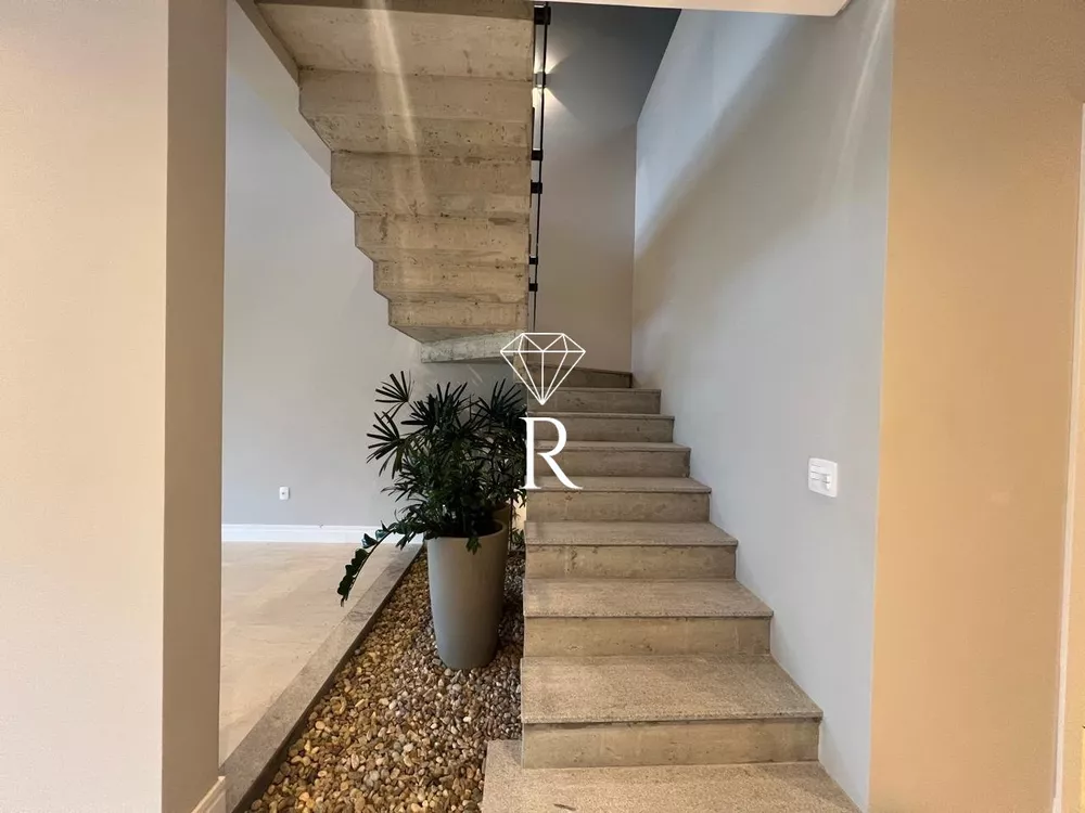 Casa, 3 quartos, 225 m² - Foto 4