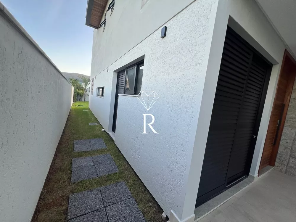 Casa, 3 quartos, 225 m² - Foto 3