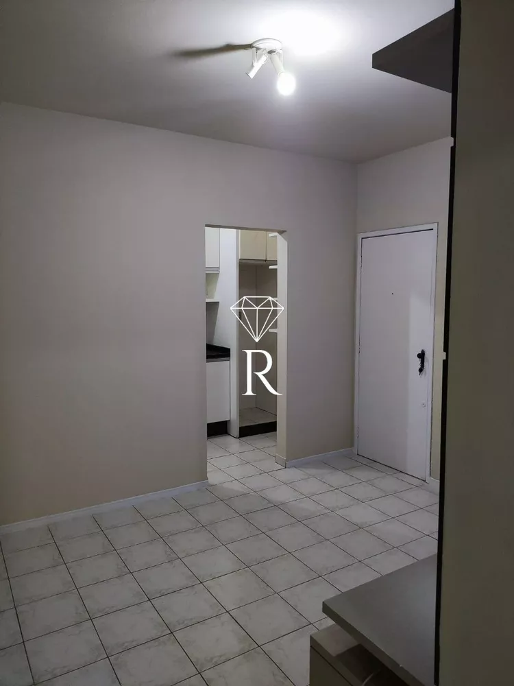 Apartamento para alugar com 2 quartos, 56m² - Foto 4