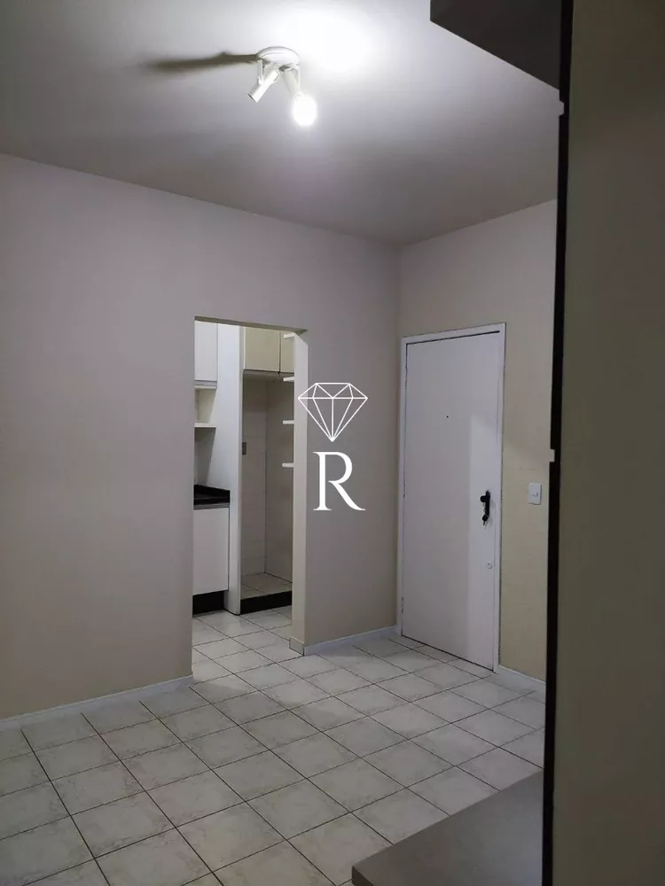 Apartamento para alugar com 2 quartos, 56m² - Foto 3