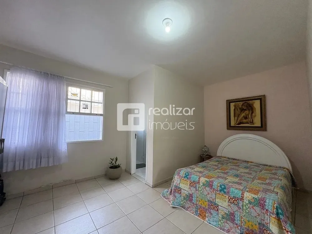 Casa, 7 quartos, 197 m² - Foto 8