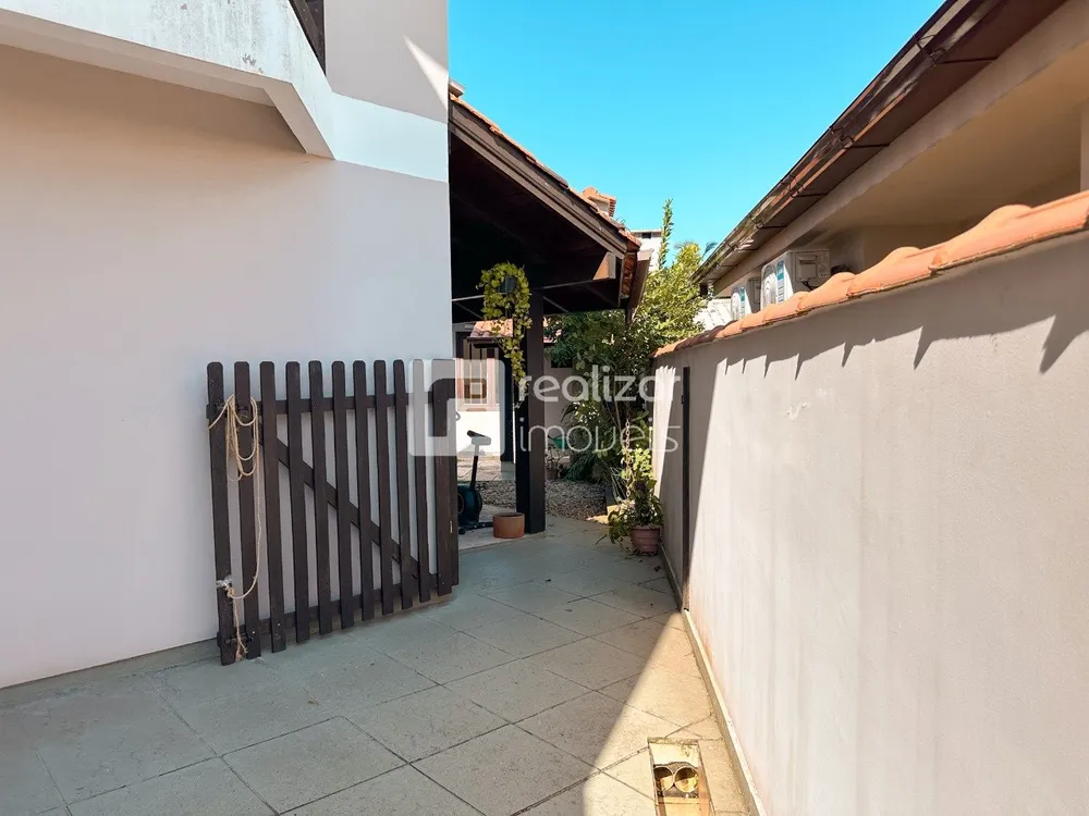 Casa, 5 quartos, 238 m² - Foto 5