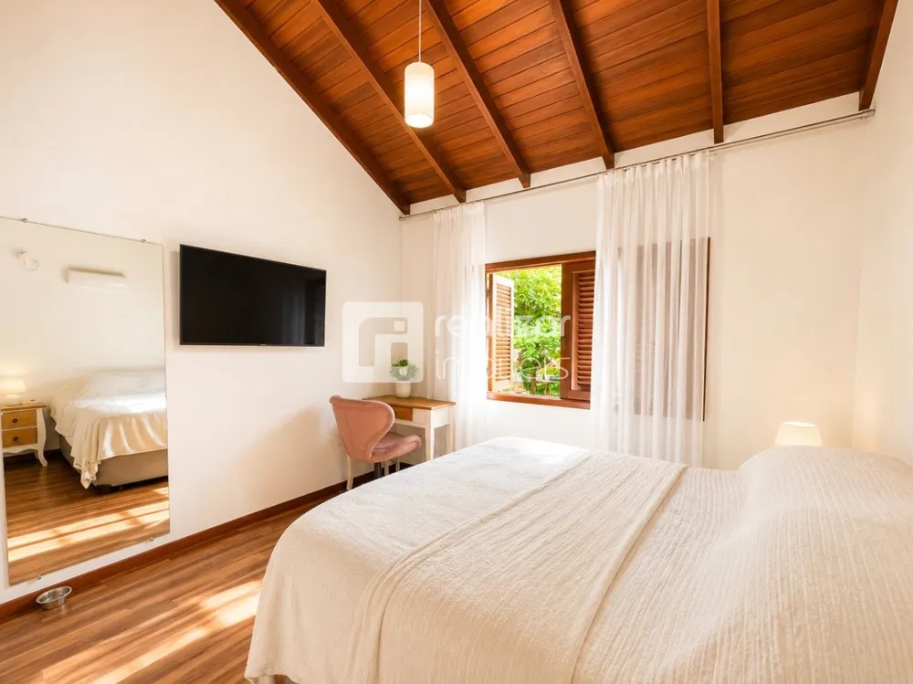 Casa, 5 quartos, 239 m² - Foto 10