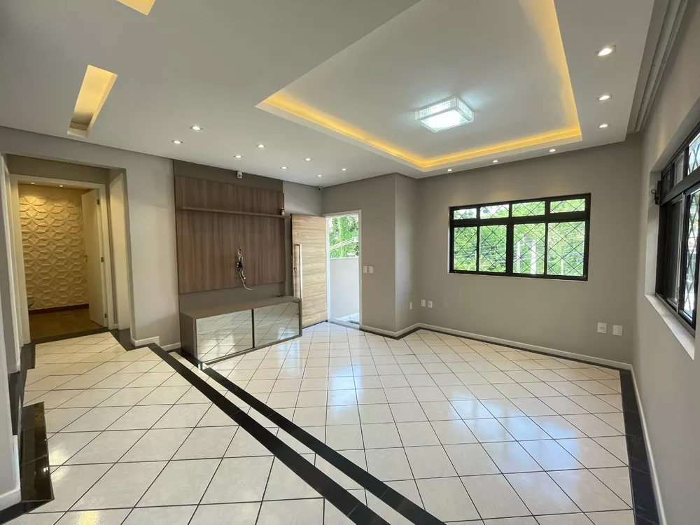 Casa, 3 quartos, 207 m² - Foto 4