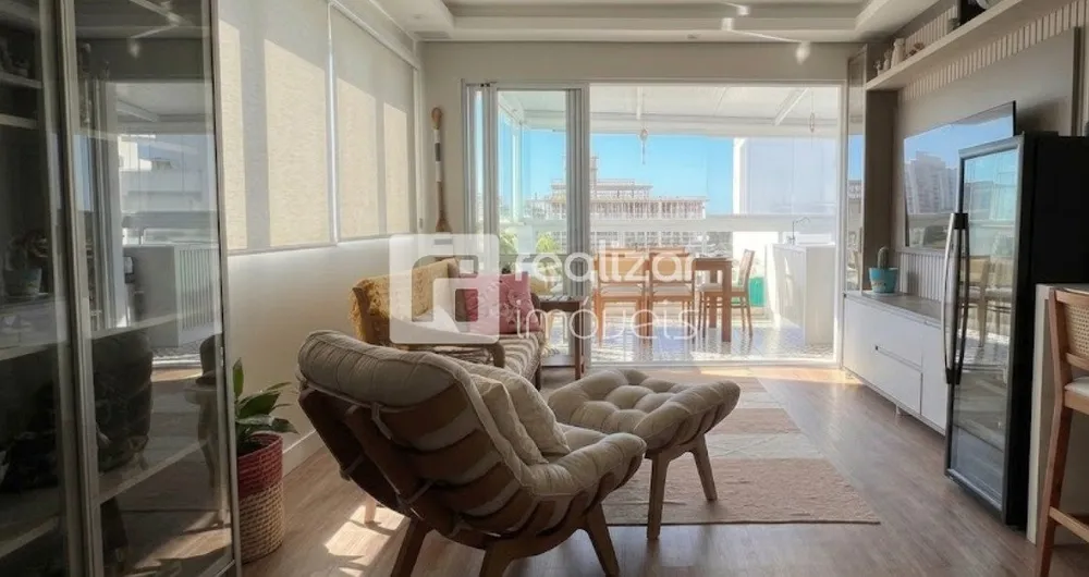 Cobertura, 3 quartos, 207 m² - Foto 2
