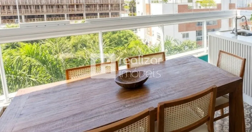 Cobertura, 3 quartos, 207 m² - Foto 3