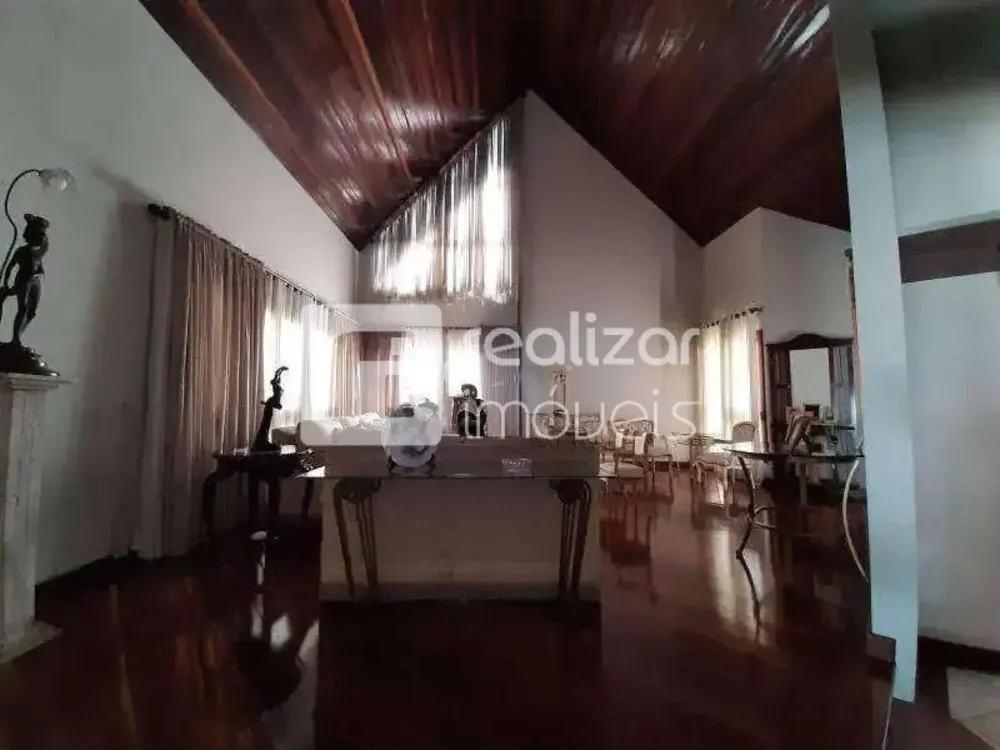 Casa, 3 quartos, 300 m² - Foto 4