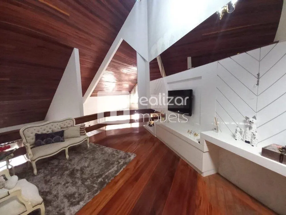 Casa, 3 quartos, 300 m² - Foto 10