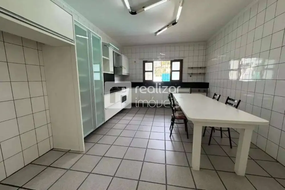 Casa, 3 quartos, 260 m² - Foto 8