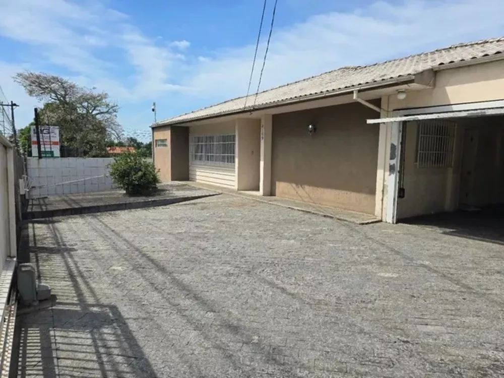 Casa, 3 quartos, 300 m² - Foto 1