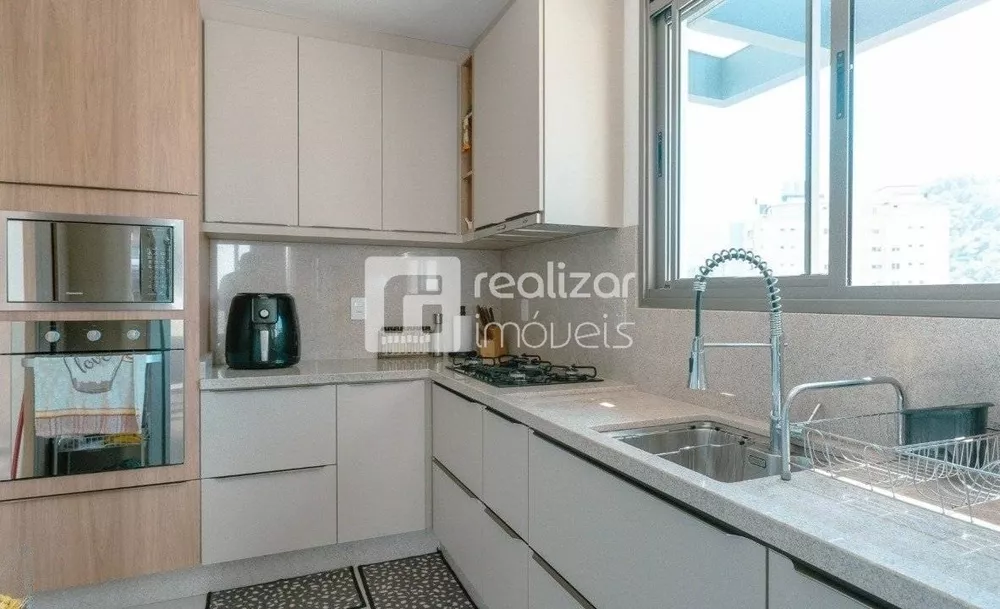 Apartamento, 3 quartos, 201 m² - Foto 2