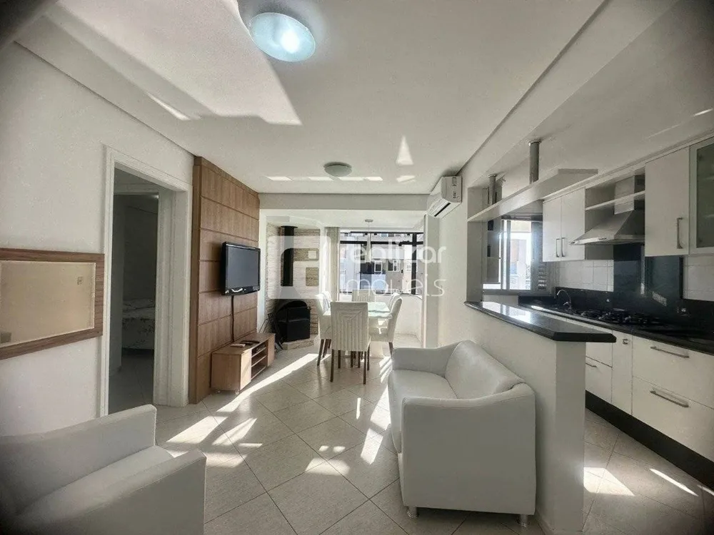 Apartamento, 3 quartos, 113 m² - Foto 2