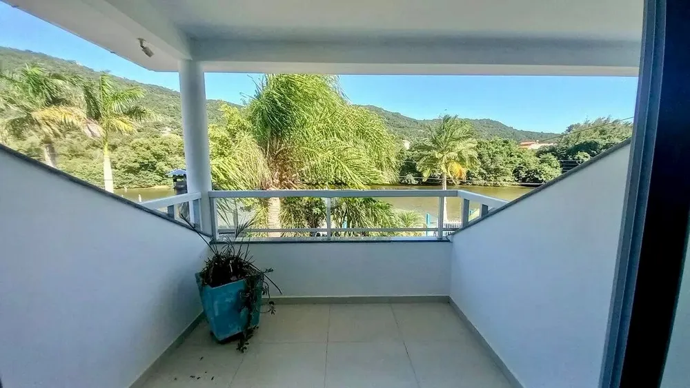 Casa, 5 quartos, 220 m² - Foto 14