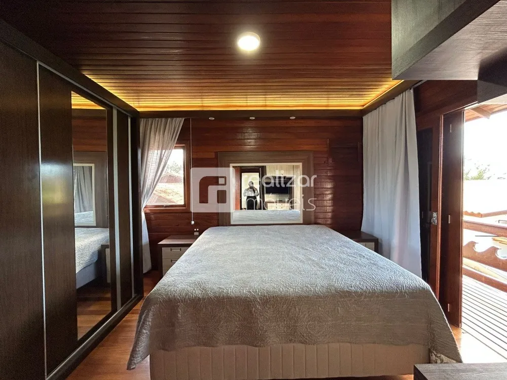 Casa, 3 quartos, 264 m² - Foto 2