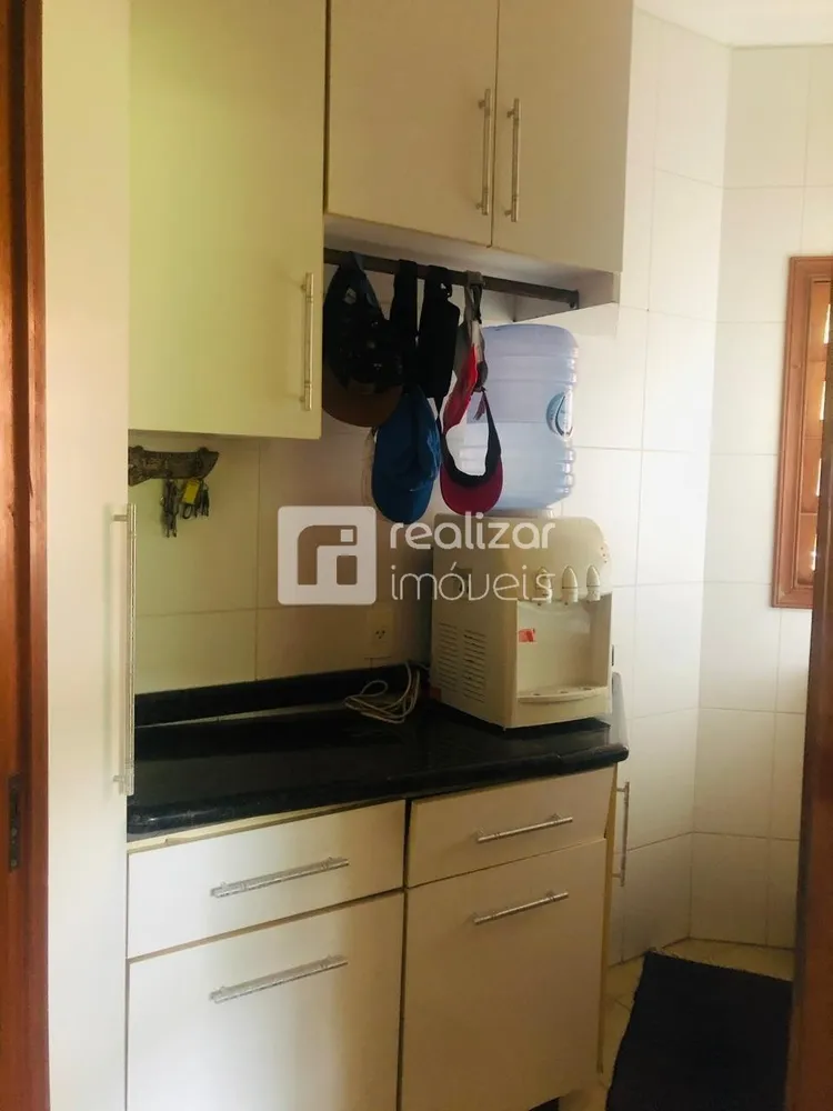 Casa, 4 quartos, 240 m² - Foto 4