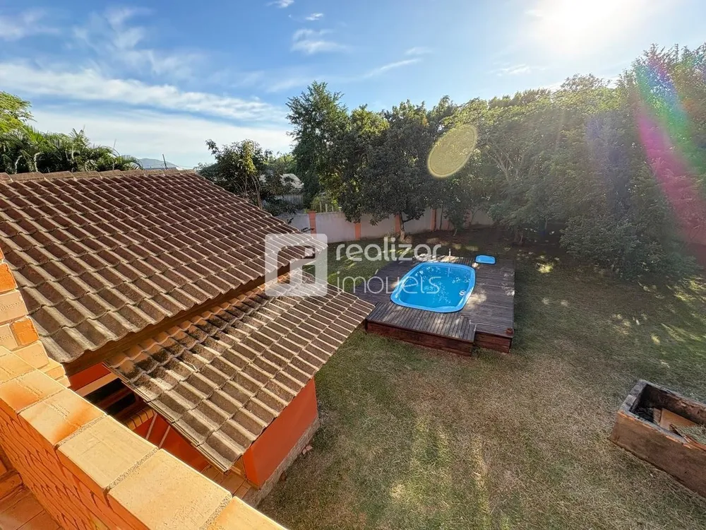 Casa, 4 quartos, 240 m² - Foto 3