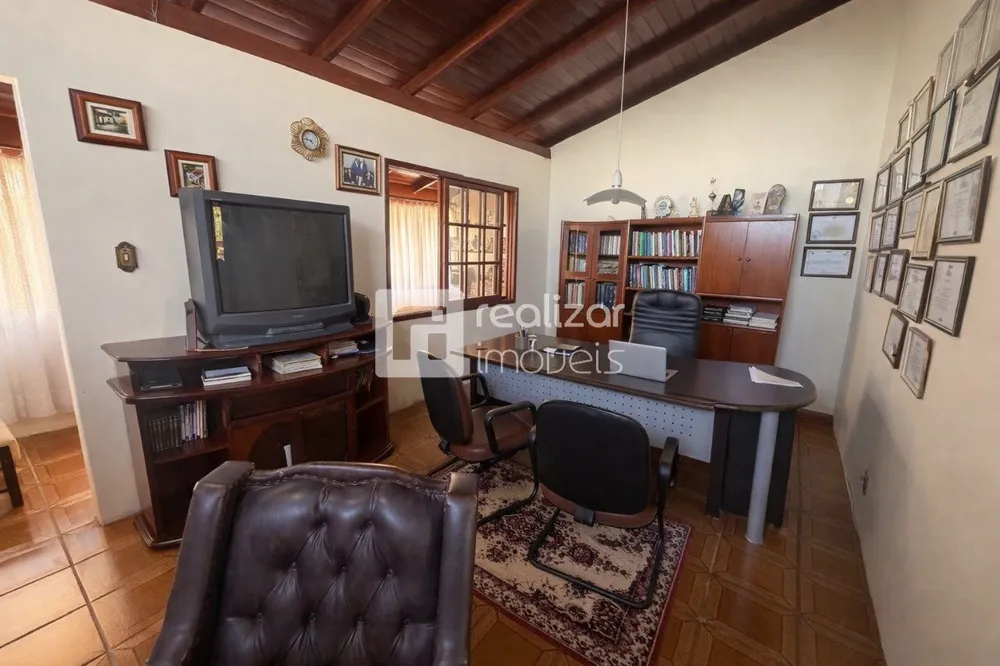 Casa, 4 quartos, 350 m² - Foto 6