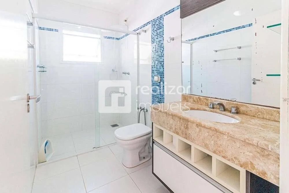 Casa, 3 quartos, 239 m² - Foto 8