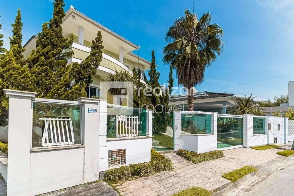 Casa, 3 quartos, 239 m² - Foto 2