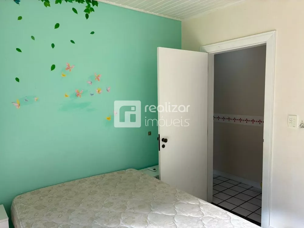 Casa, 5 quartos, 282 m² - Foto 2