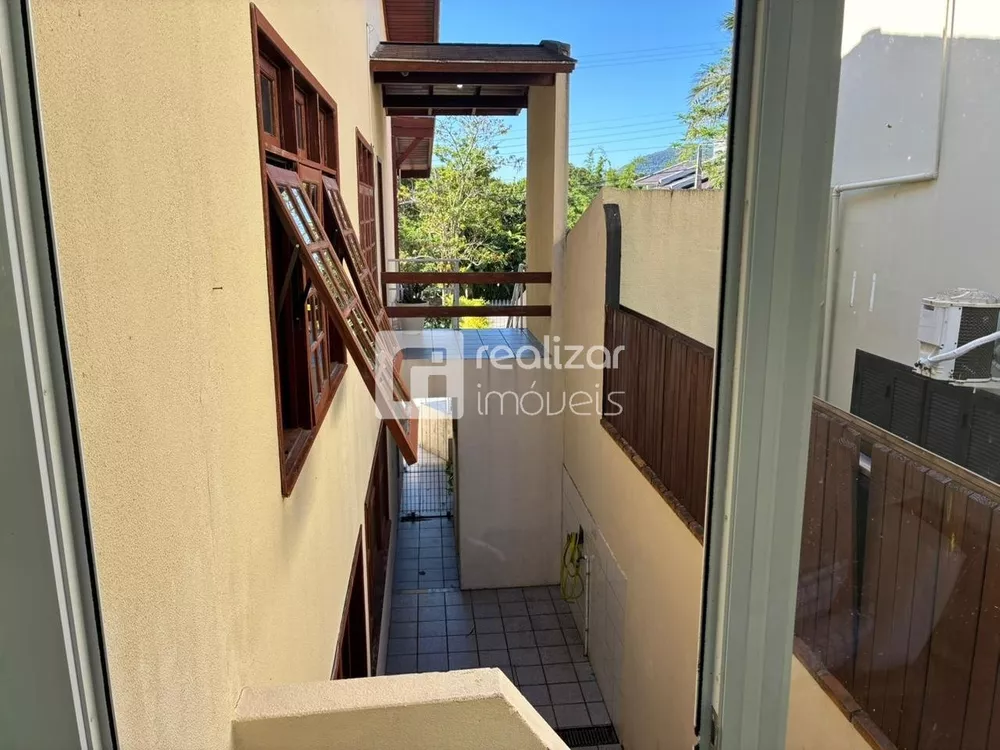 Casa, 5 quartos, 282 m² - Foto 4