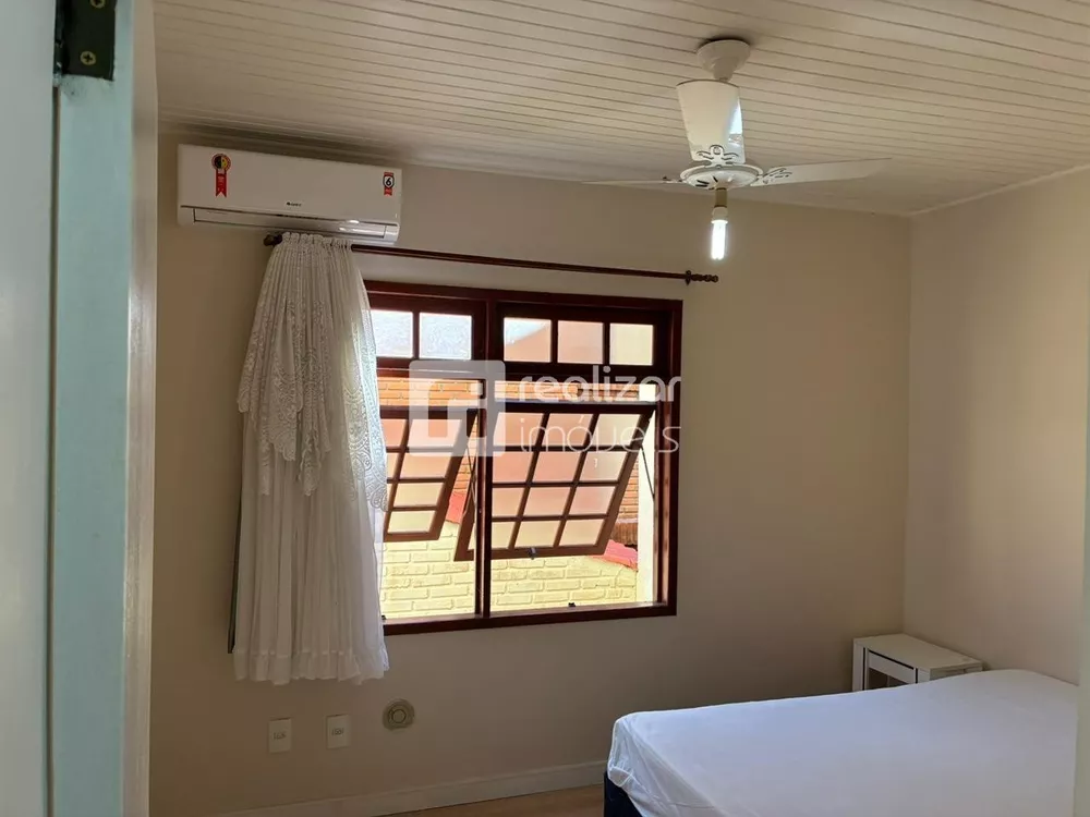 Casa, 5 quartos, 282 m² - Foto 3